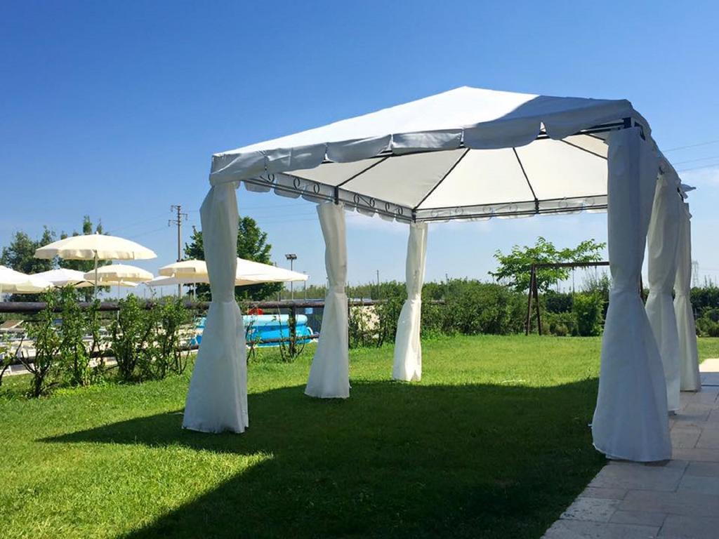 Agriturismo L'Infinito Villa Gambettola Exterior foto